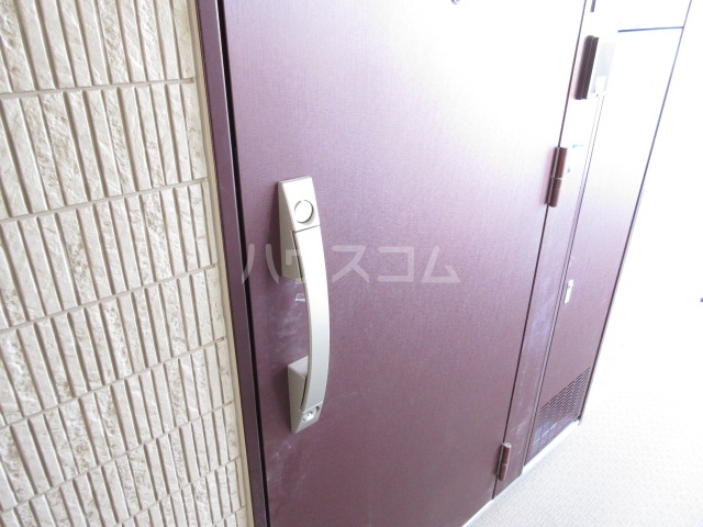 19/29 エントランス