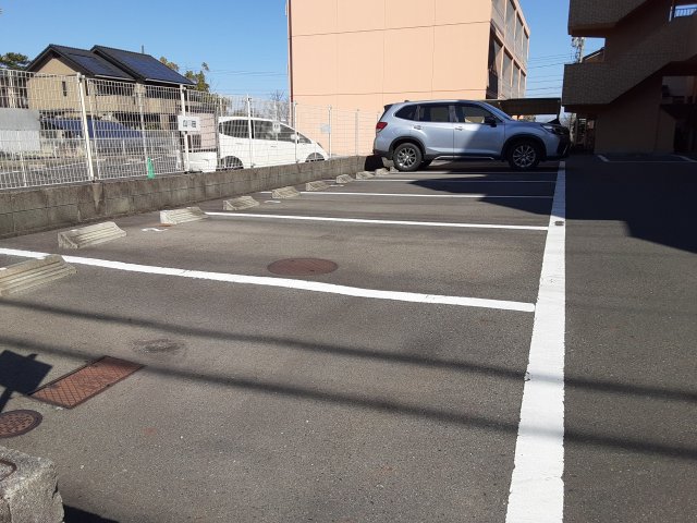 21/30 駐車場