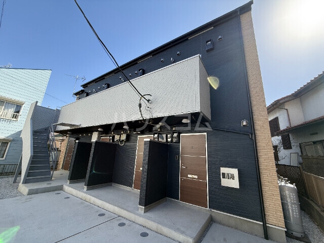 19/29 エントランス