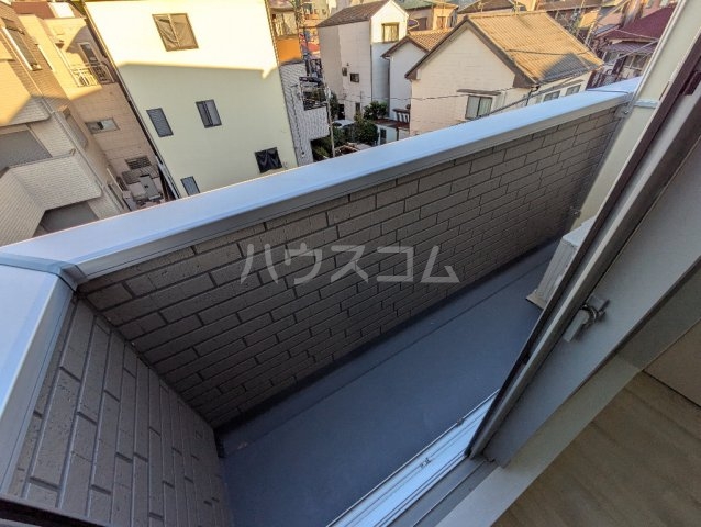 17/23 バルコニー