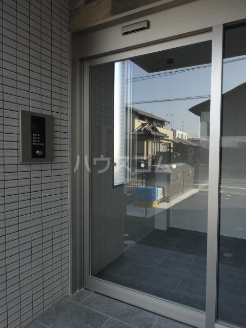 4/8 エントランス