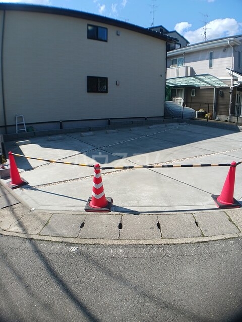 3/10 駐車場
