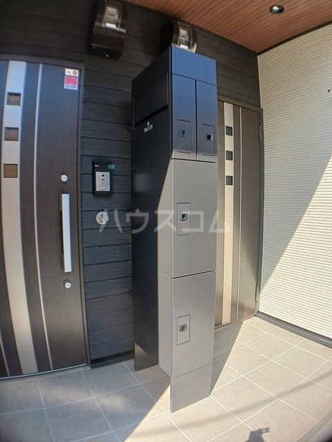 14/21 エントランス