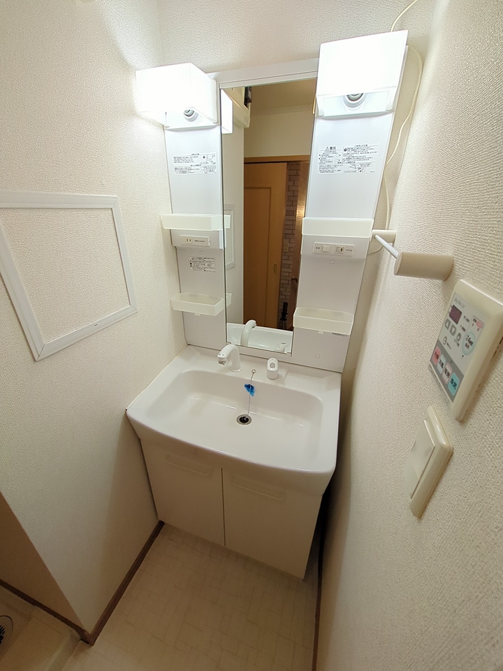 15/30 洗面