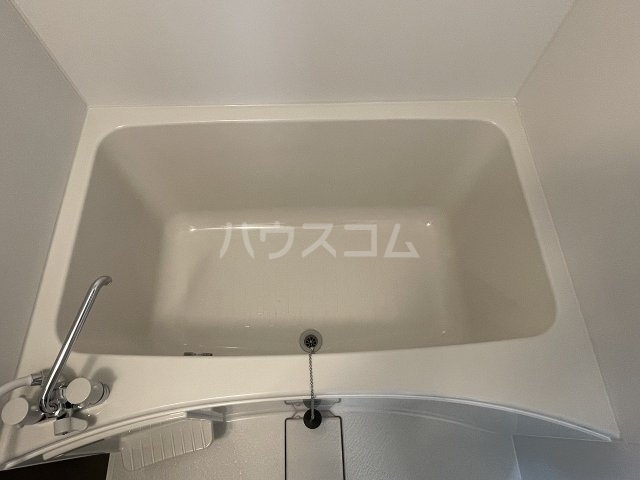 16/30 浴室