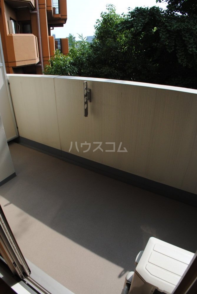 13/30 バルコニー