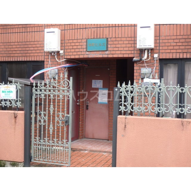 22/29 エントランス