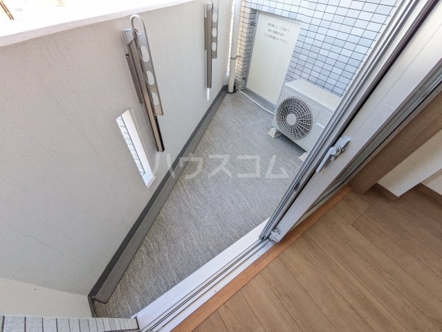 20/30 バルコニー