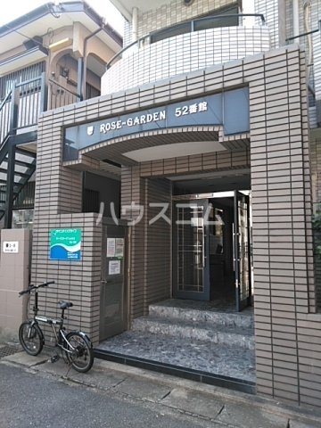 16/26 エントランス