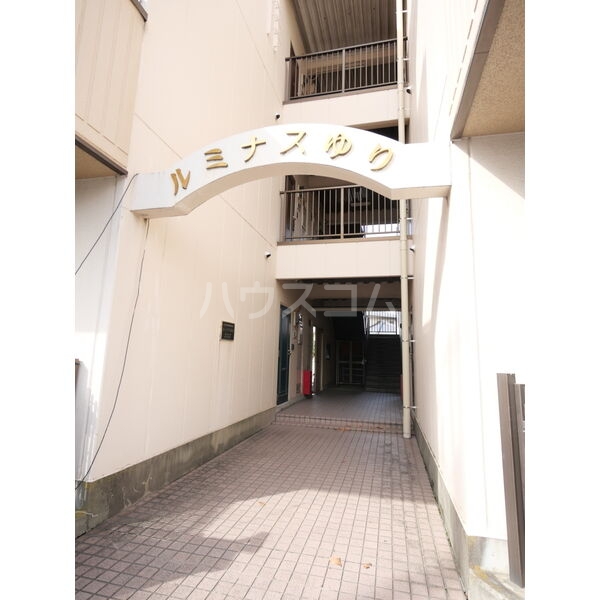 14/23 エントランス