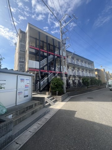 27/30 駐車場