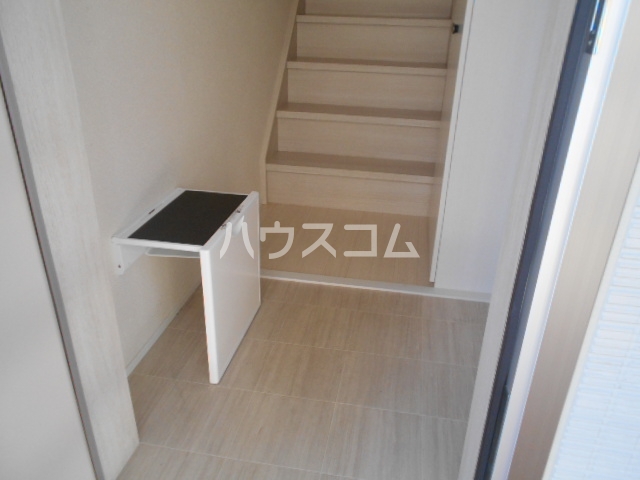 13/30 玄関