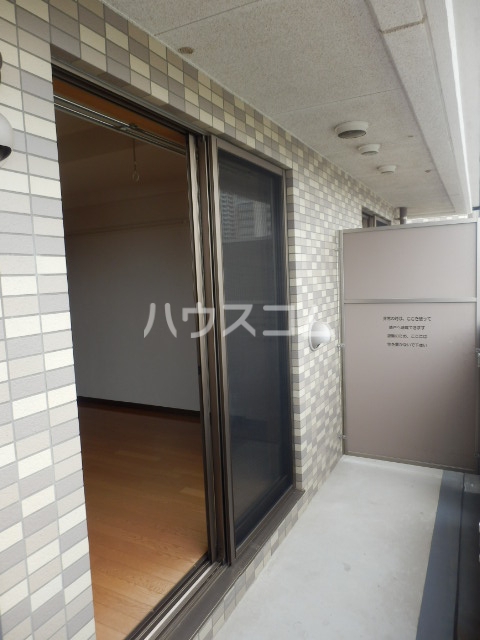 19/30 バルコニー