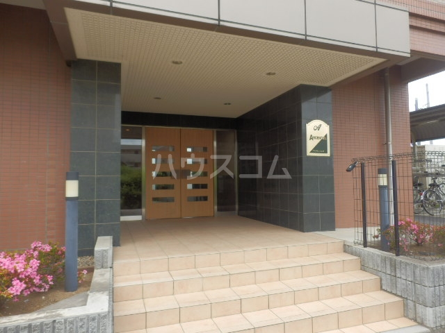 19/29 エントランス