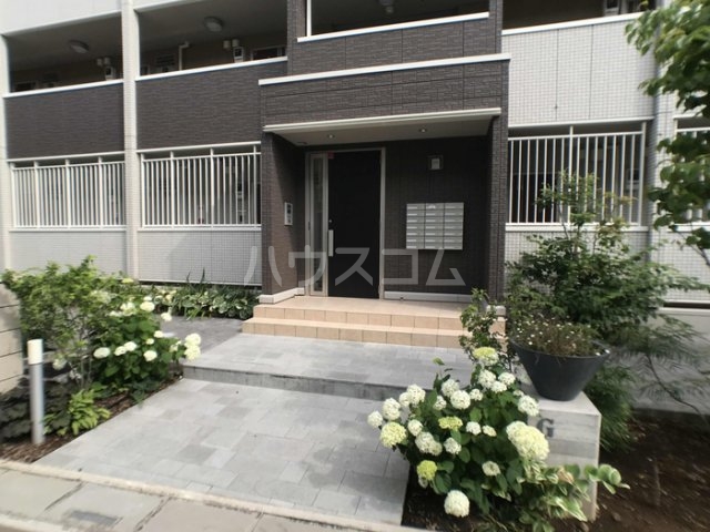 2/13 エントランス