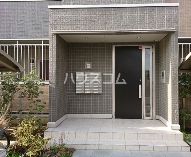 14/24 エントランス