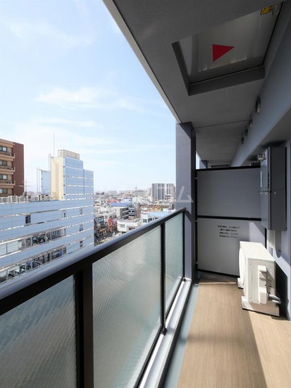 14/27 バルコニー