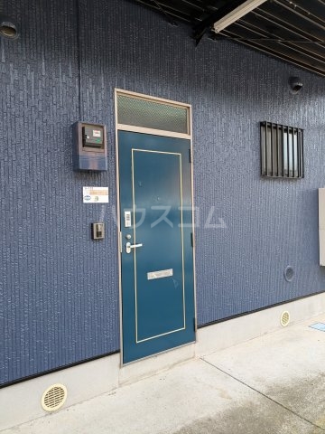 2/4 エントランス