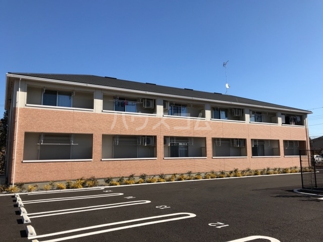 23/30 駐車場
