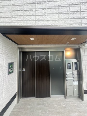 19/28 エントランス