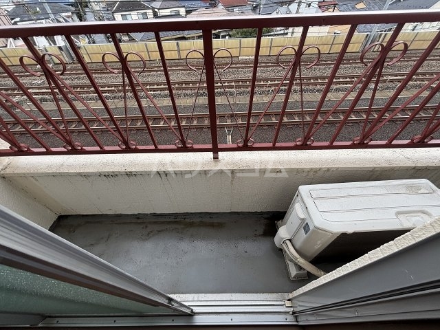 13/23 バルコニー