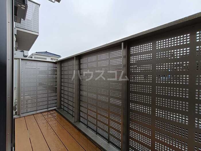 16/28 バルコニー