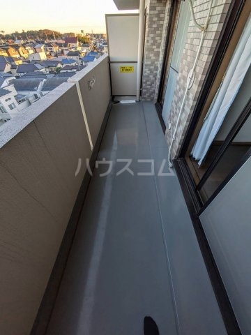 21/30 バルコニー