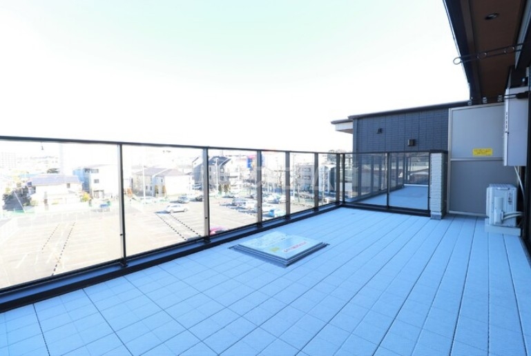 18/30 バルコニー