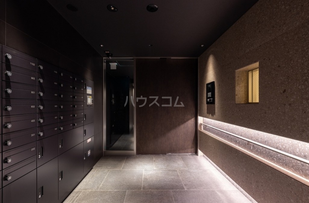 14/24 エントランス