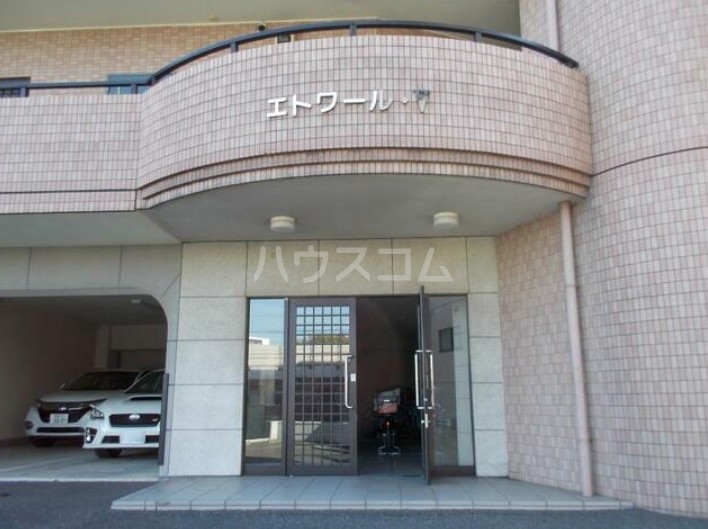 16/22 エントランス