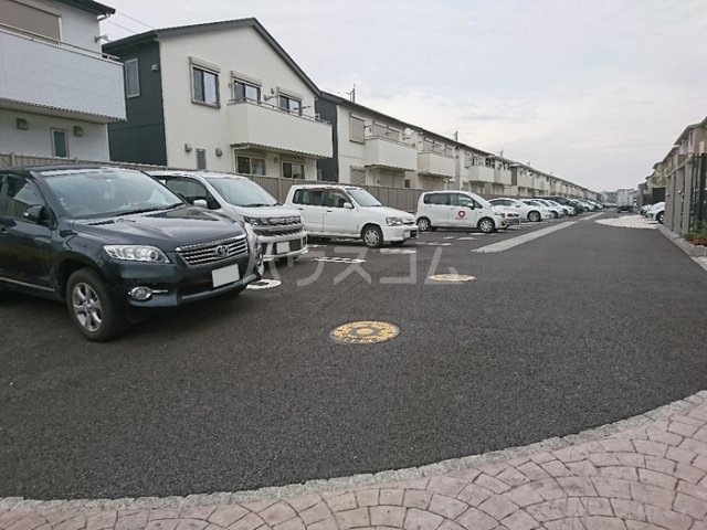 20/30 駐車場
