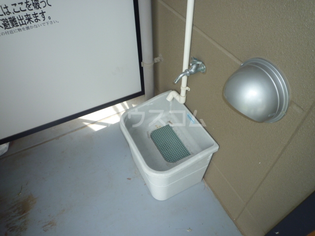 19/28 バルコニー