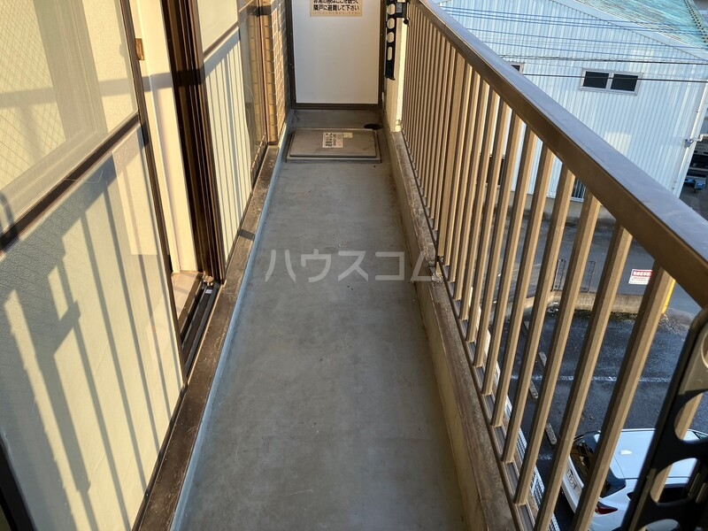 16/28 バルコニー