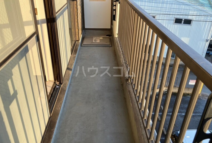 15/28 バルコニー