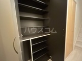 13/27 収納