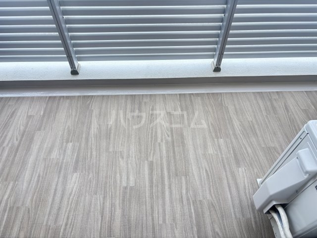 20/30 バルコニー