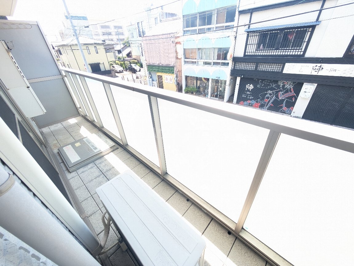 21/30 バルコニー