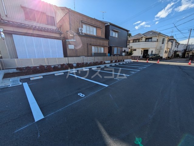23/24 駐車場