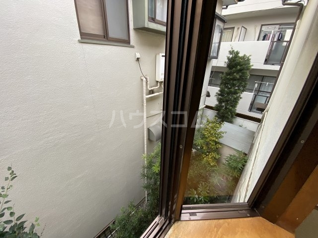 15/30 バルコニー