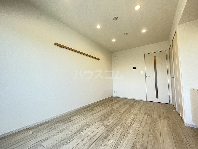 18/28 エントランス