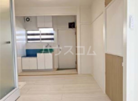 3/7 リビング/ダイニング