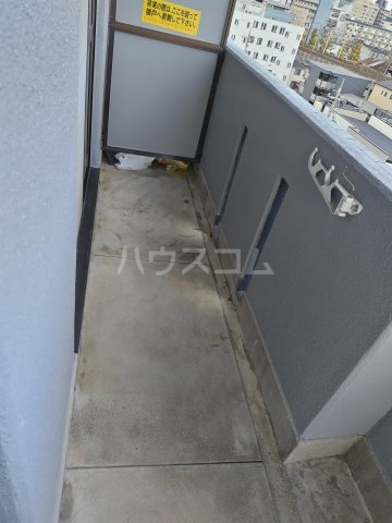 17/26 バルコニー