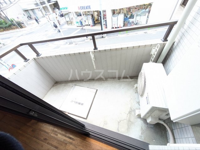 18/30 バルコニー