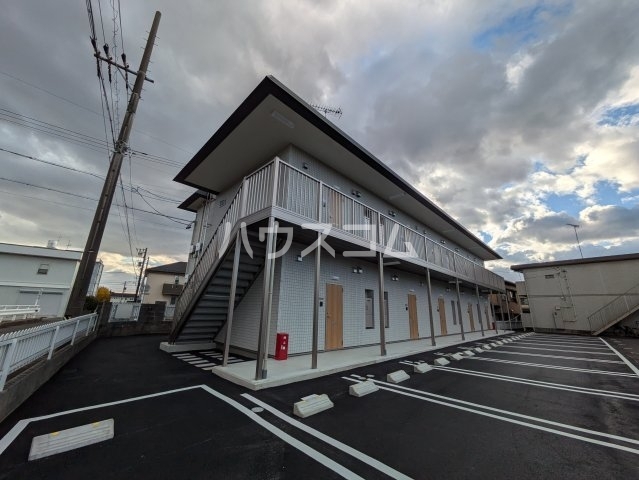 2/5 駐車場