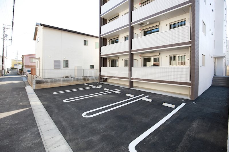 2/11 駐車場