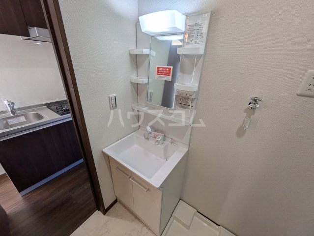 13/30 洗面