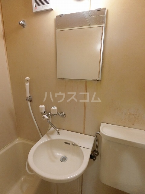 15/30 洗面