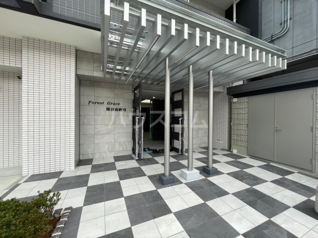 2/3 エントランス