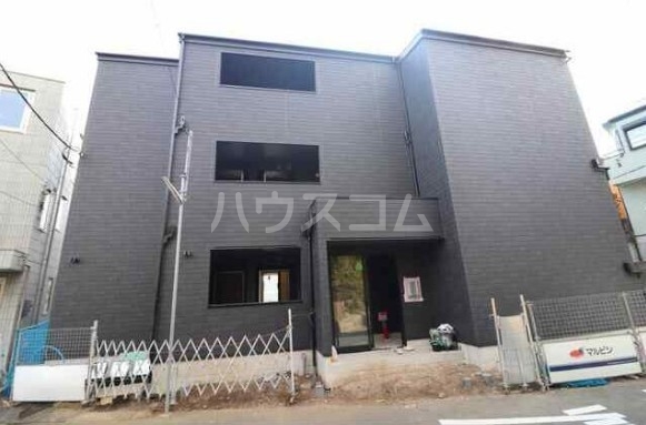 15/26 エントランス