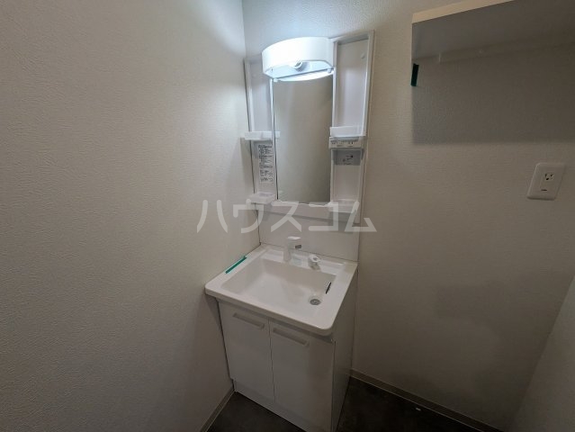 15/30 洗面